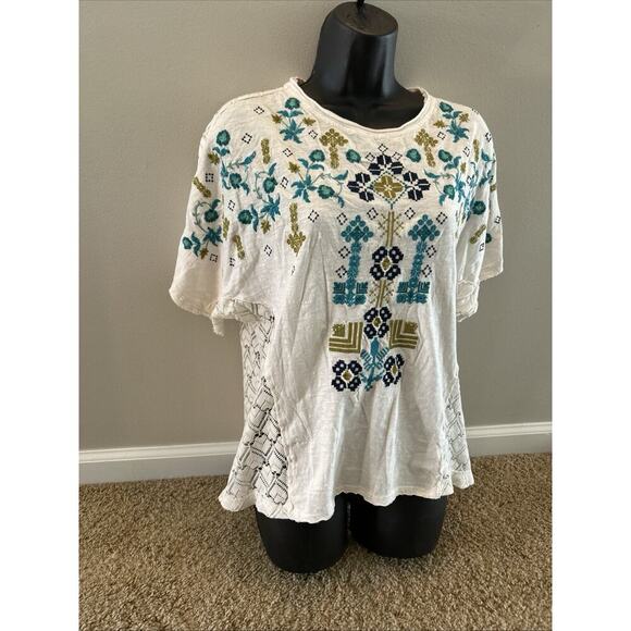 Sundance Embroidered Floral Serafina Short Sleeve T-Shirt Top Size Small Womens - Picture 2 of 14